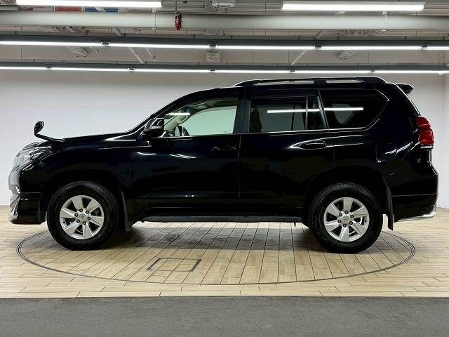 TOYOTA LANDCRUISER PRADO 2018 Image 31