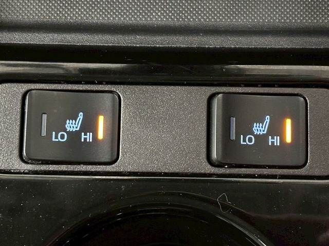 TOYOTA PRIUS 2021 Image 31