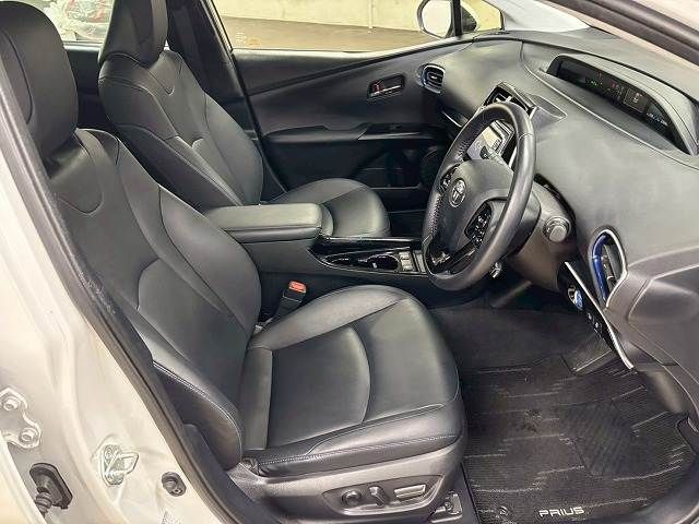 TOYOTA PRIUS 2021 Image 31