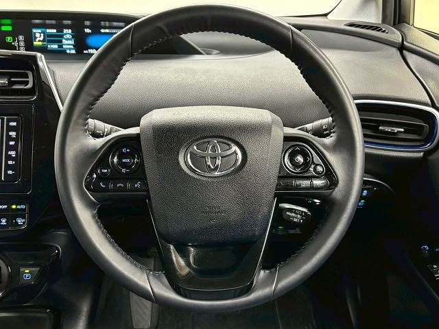 TOYOTA PRIUS 2021 Image 31