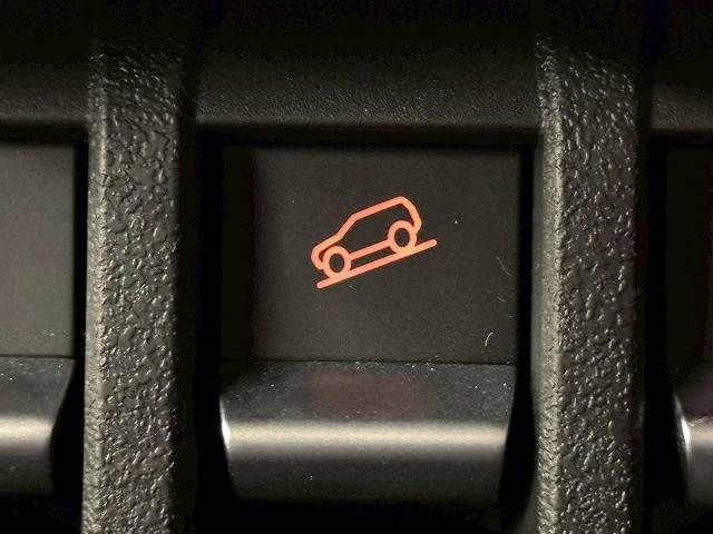 SUZUKI JIMNY NOMADE 2026 Image 31