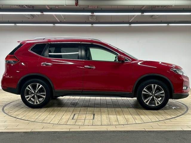 NISSAN X-TRAIL 2WD 2018 Image 31
