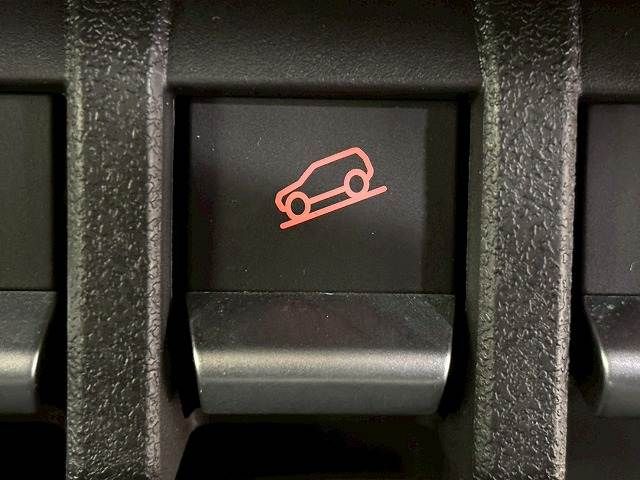 SUZUKI JIMNY NOMADE 2026 Image 31