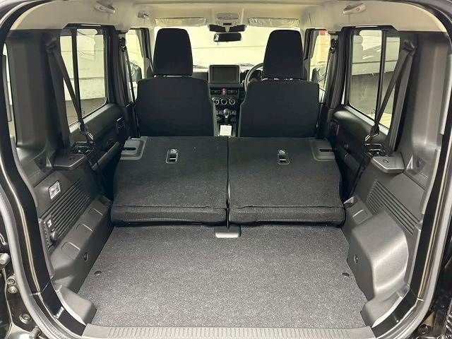 SUZUKI JIMNY NOMADE 2026 Image 31