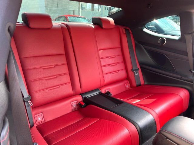 TOYOTA LEXUS RC300H 2019 Image 31