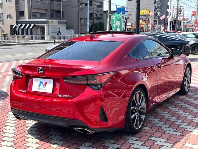 TOYOTA LEXUS RC300H 2019 Image 31