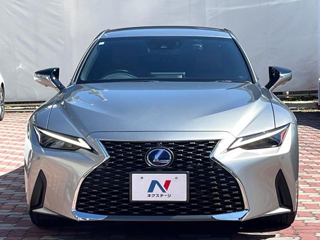 TOYOTA LEXUS IS300H 2021 Image 31