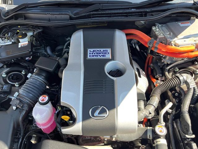 TOYOTA LEXUS IS300H 2021 Image 31