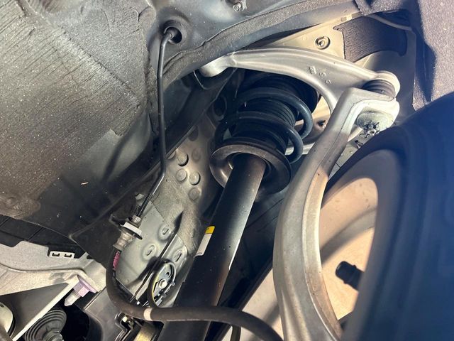 TOYOTA LEXUS IS300H 2021 Image 31