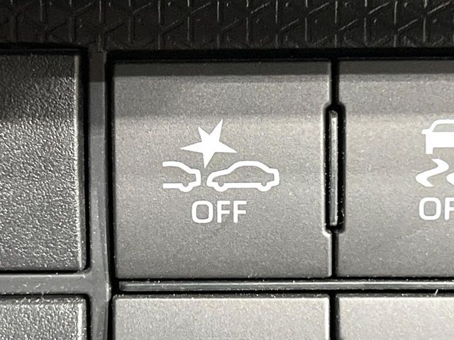 DAIHATSU TANTO FAN CROSS 4WD 2023 Image 31