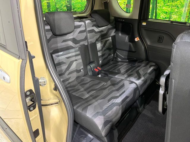 DAIHATSU TANTO FAN CROSS 4WD 2023 Image 31