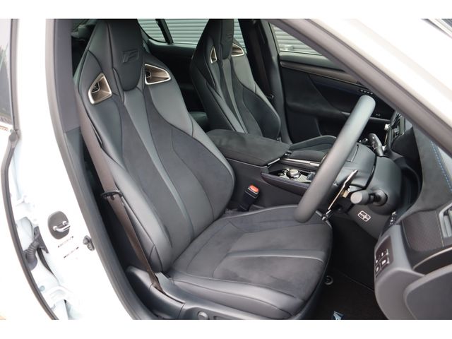 TOYOTA LEXUS GS F 2016 Image 31