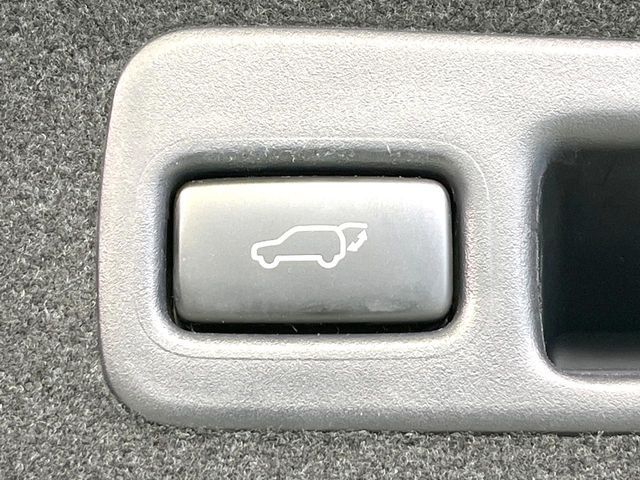 TOYOTA HARRIER HYBRID 2014 Image 31