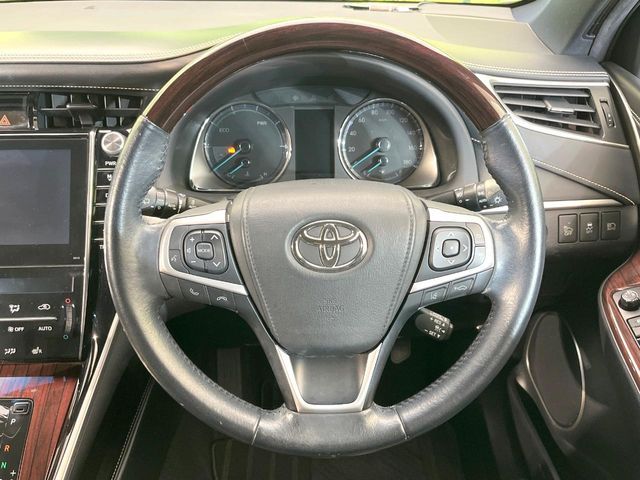 TOYOTA HARRIER HYBRID 2014 Image 31