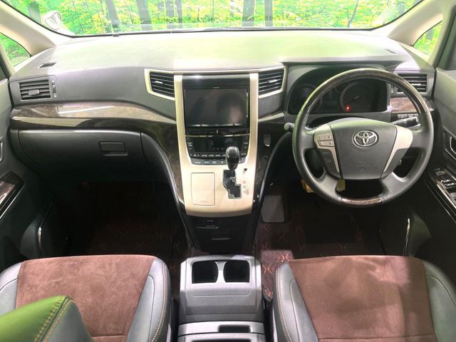 TOYOTA ALPHARD 2014 Image 31