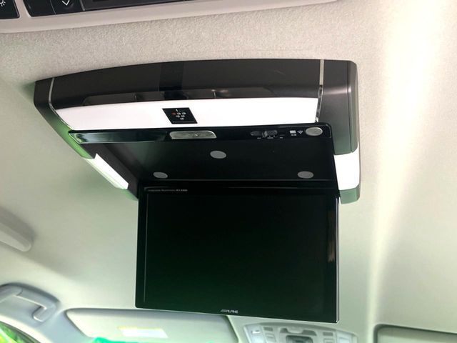 TOYOTA ALPHARD 2014 Image 31