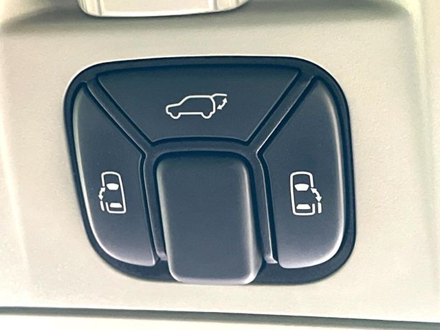 TOYOTA ALPHARD 2014 Image 31