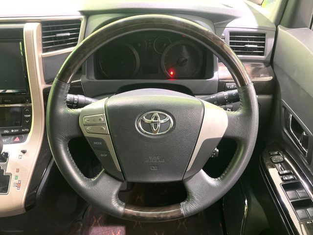 TOYOTA ALPHARD 2014 Image 31