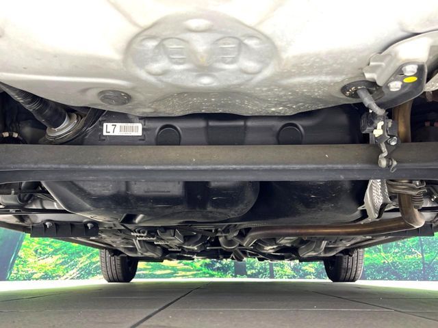 TOYOTA VITZ 2018 Image 31