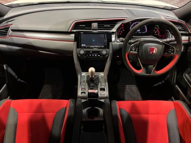 HONDA CIVIC HATCHBACK 2020 Image 31