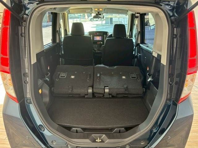 TOYOTA ROOMY 2017 Image 31