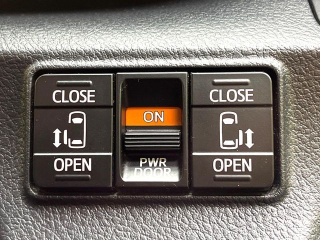 TOYOTA SIENTA HYBRID 2017 Image 31