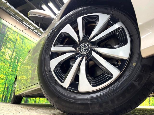 TOYOTA PRIUS PHV 2018 Image 31