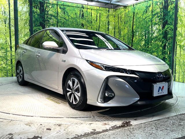 TOYOTA PRIUS PHV 2018 Image 31