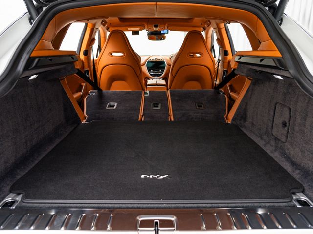 ASTON MARTIN SUV 2023 Image 31