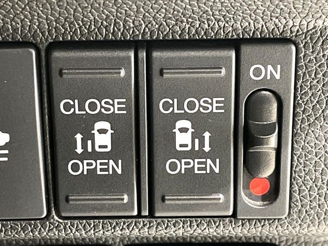 HONDA FREED HYBRID 2017 Image 31