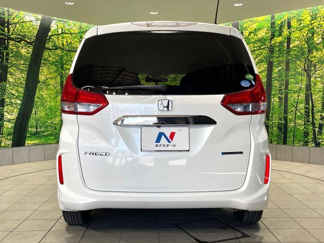 HONDA FREED HYBRID 2017 Image 31