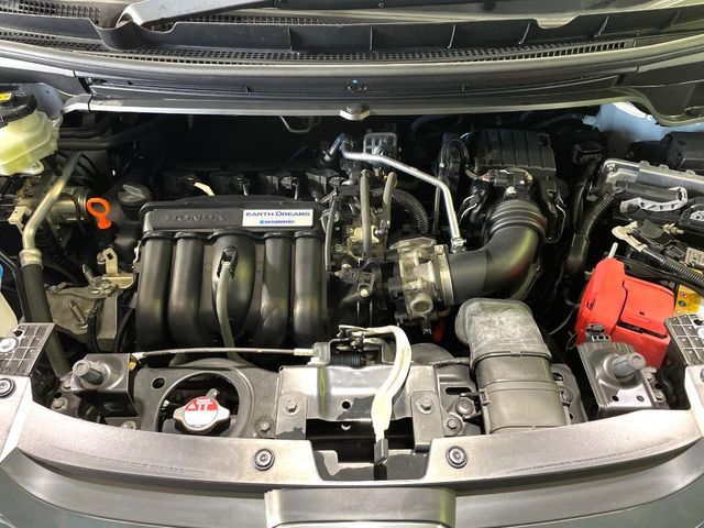 HONDA FREED HYBRID 2017 Image 31