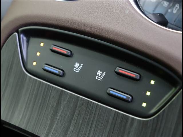 TOYOTA HARRIER HYBRID 2023 Image 31