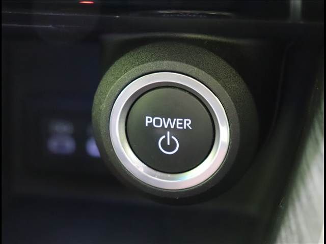 TOYOTA HARRIER HYBRID 2023 Image 31