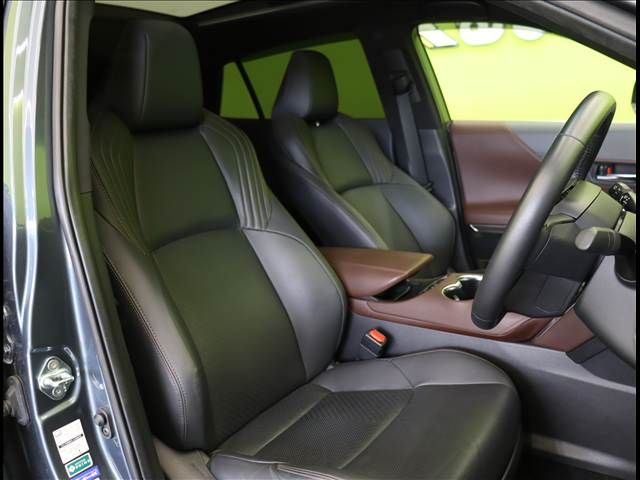 TOYOTA HARRIER HYBRID 2023 Image 31