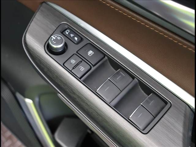 TOYOTA HARRIER HYBRID 2023 Image 31