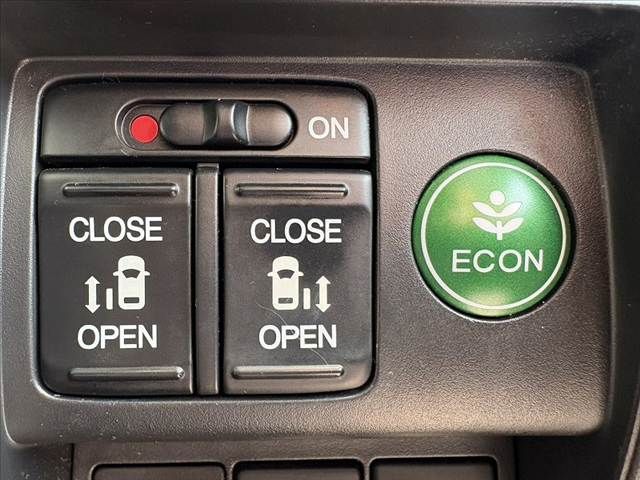 HONDA ODYSSEY 2015 Image 31