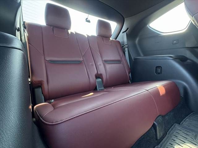 MAZDA CX-8 2023 Image 31