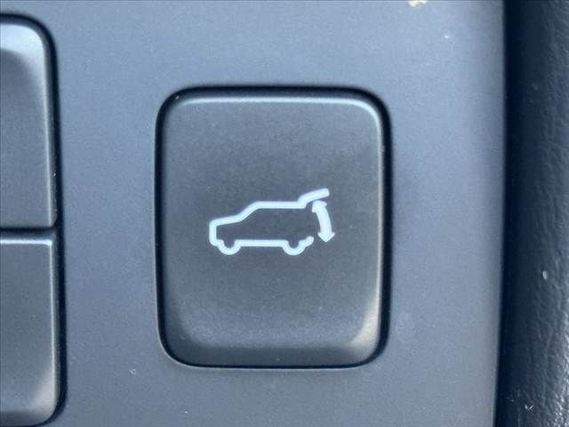 MAZDA CX-8 2023 Image 31