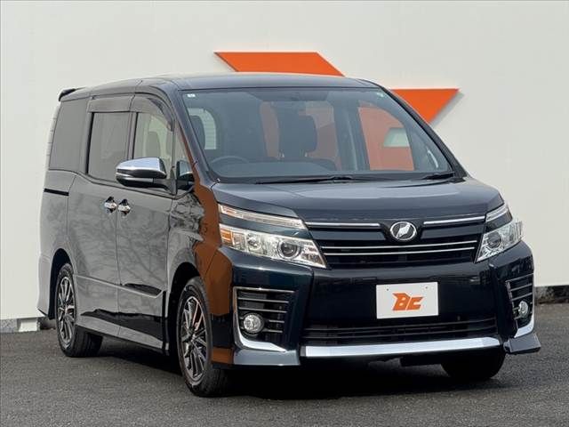 TOYOTA VOXY 2015 Image 31