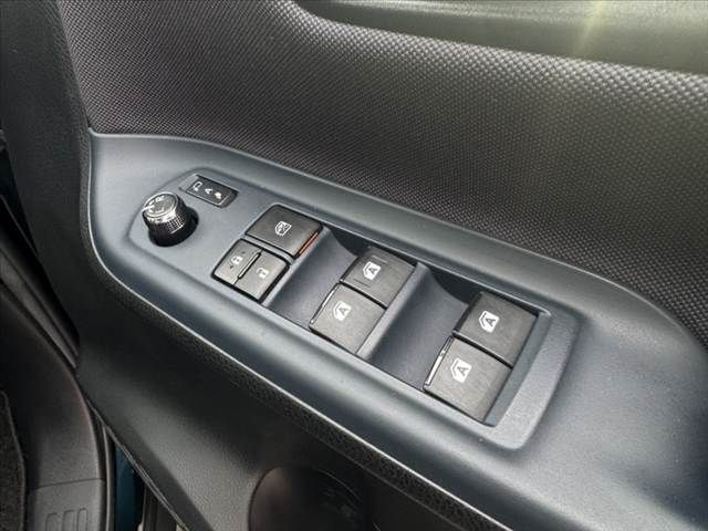 TOYOTA VOXY 2015 Image 31