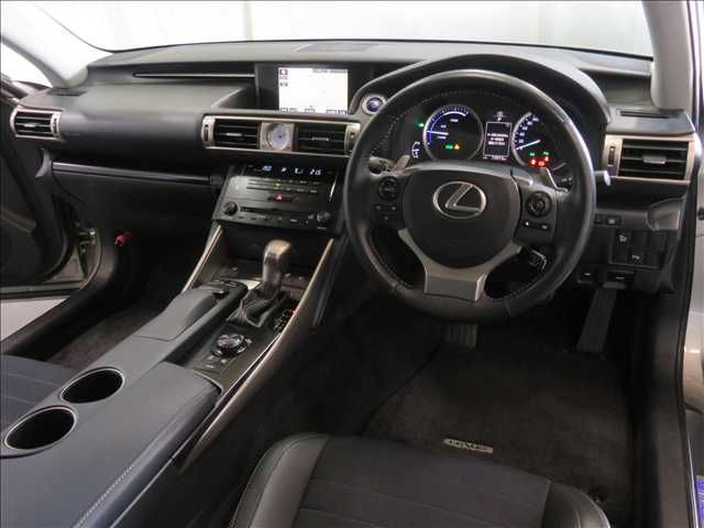 TOYOTA LEXUS IS300H 2013 Image 31