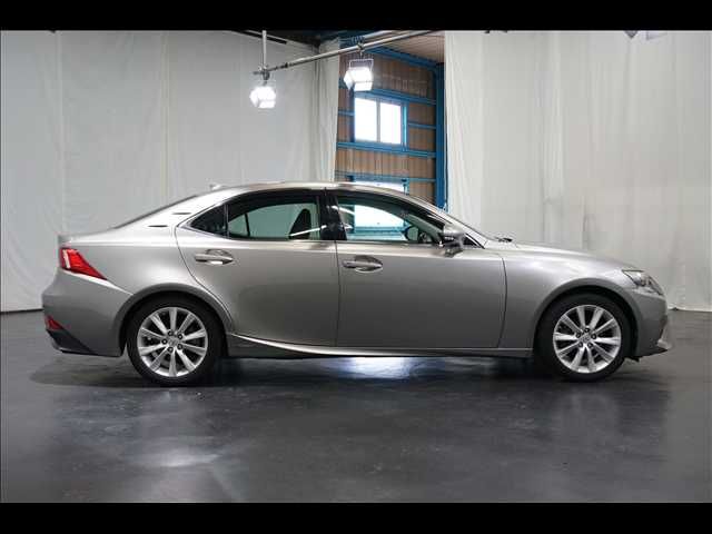 TOYOTA LEXUS IS300H 2013 Image 31