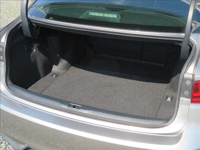 TOYOTA LEXUS IS300H 2013 Image 31