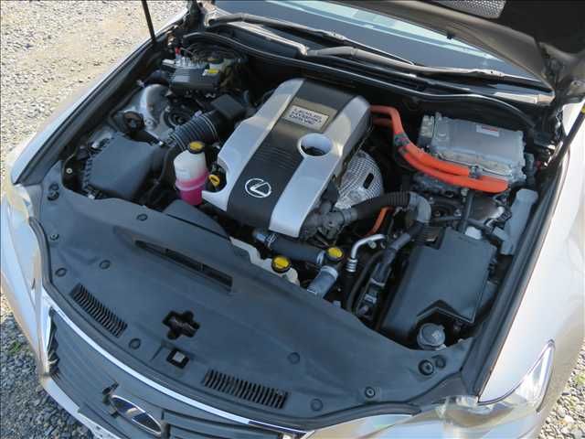 TOYOTA LEXUS IS300H 2013 Image 31