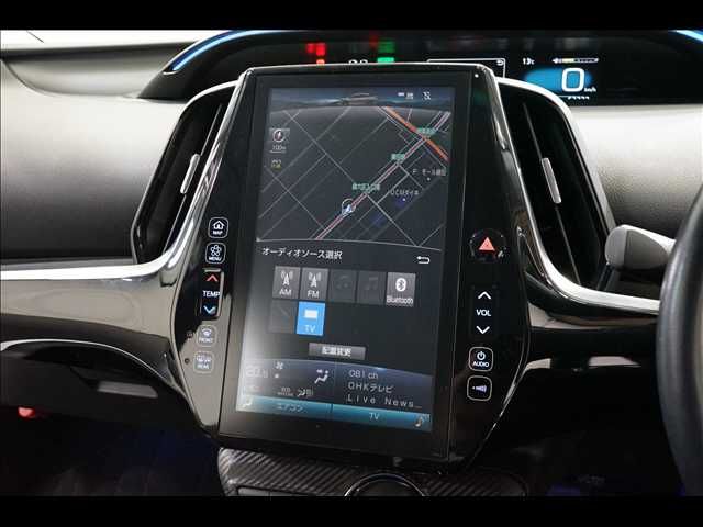 TOYOTA PRIUS PHV 2017 Image 31