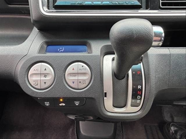 HONDA LIFE 2011 Image 31