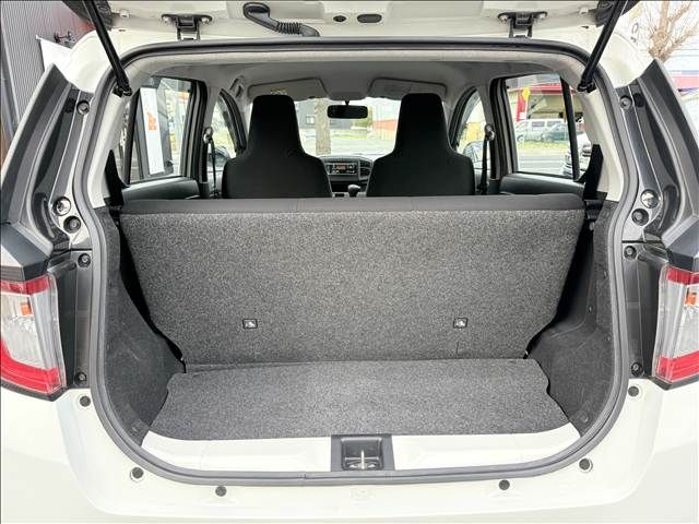 DAIHATSU MIRA E:S 2017 Image 31