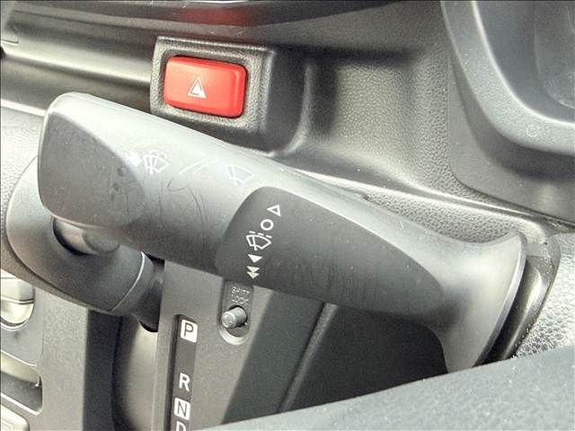 DAIHATSU MIRA E:S 2017 Image 31