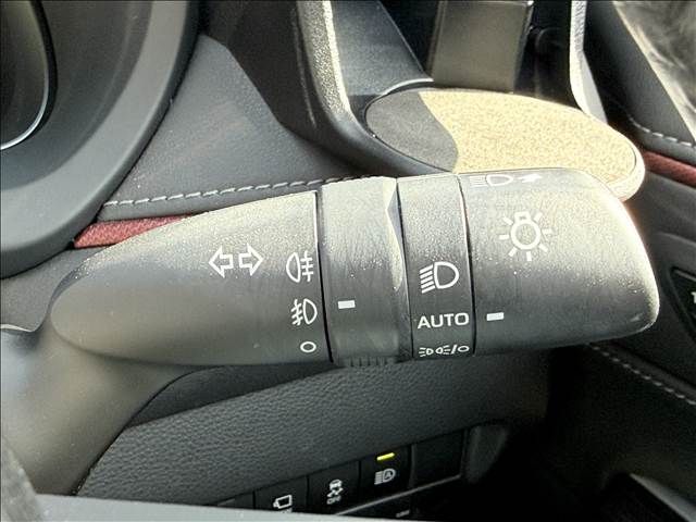 TOYOTA HARRIER PHEV 2023 Image 31